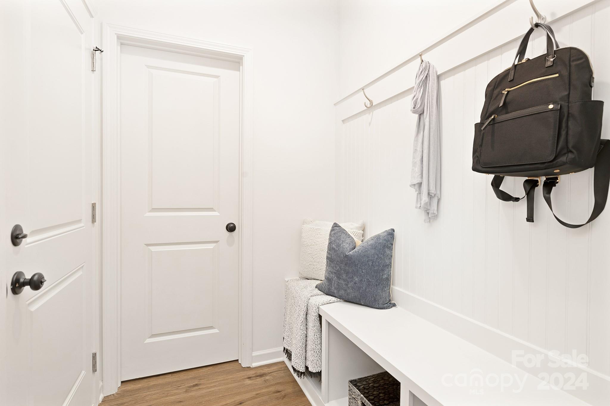 1142 Leigh Circle Charlotte, NC 28216 - Photo 14 of 25
