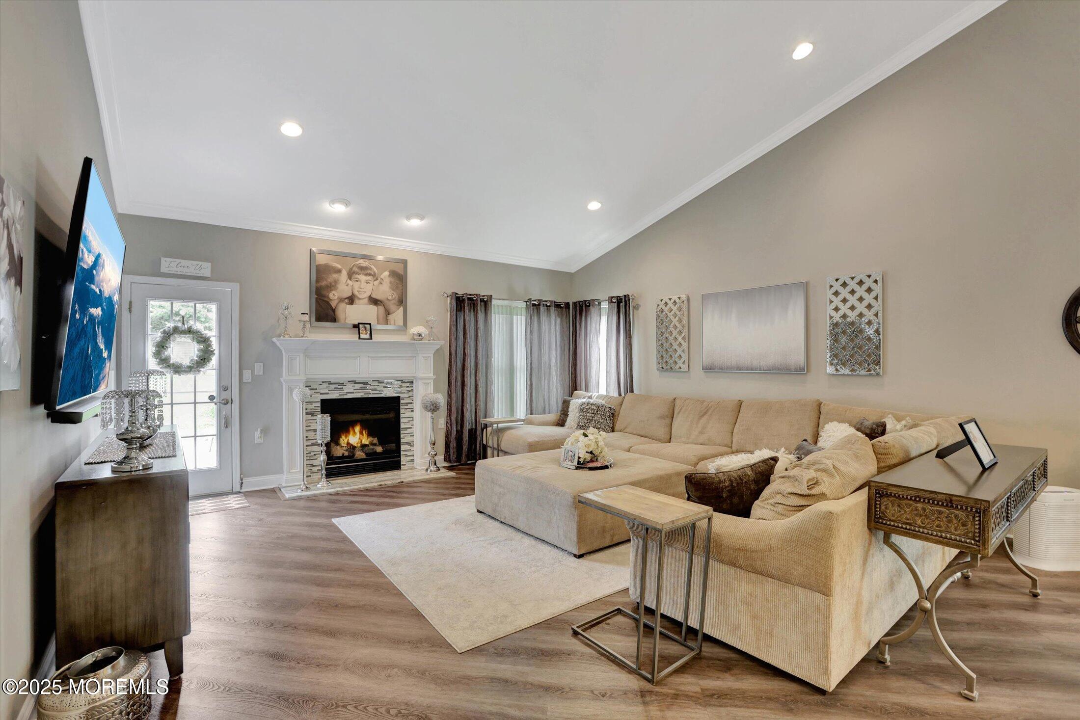 8 Crawford Road Manalapan, NJ 07726 - Photo 13 of 51 15-Living Room