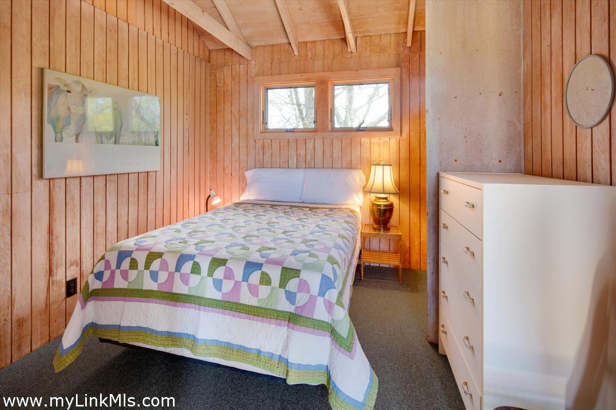 393 Lighthouse Road Aquinnah, MA 02535 - Photo 15 of 34