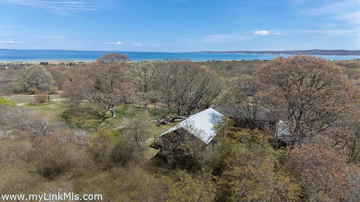 393 Lighthouse Road Aquinnah, MA 02535 - Photo 22 of 34
