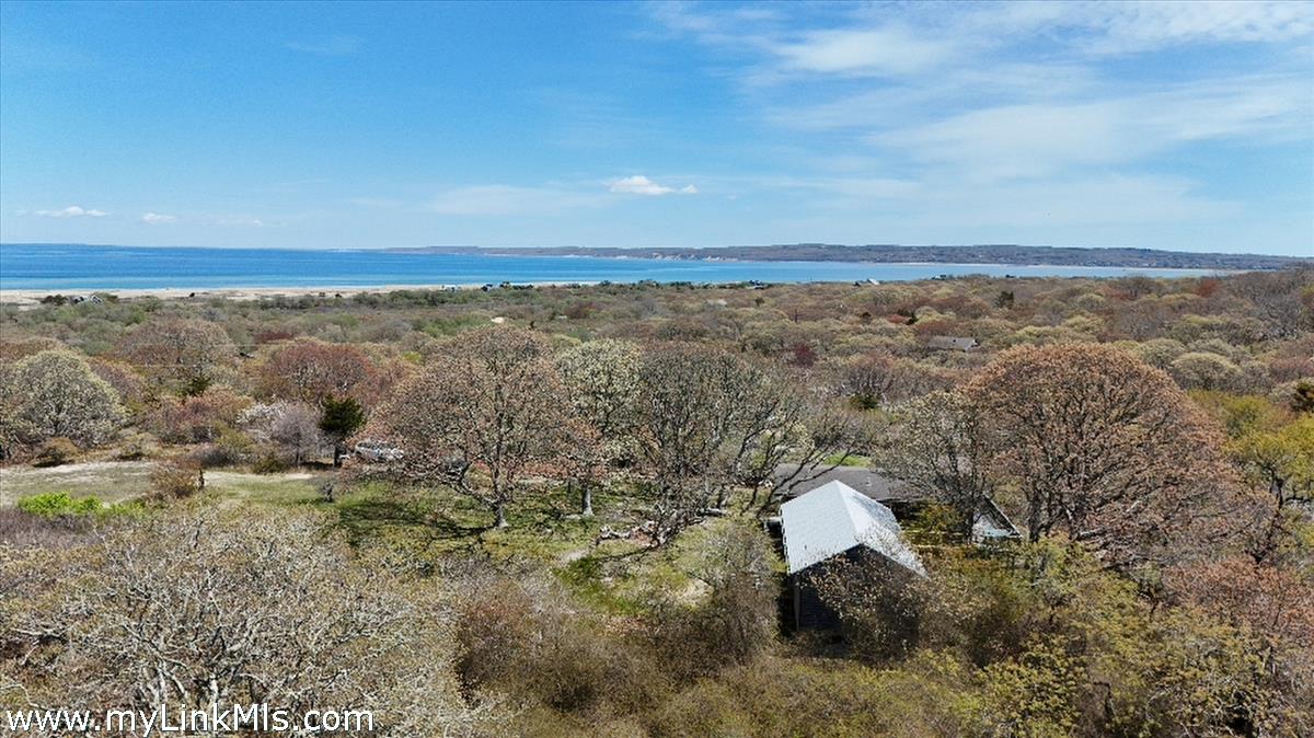393 Lighthouse Road Aquinnah, MA 02535 - Photo 24 of 34