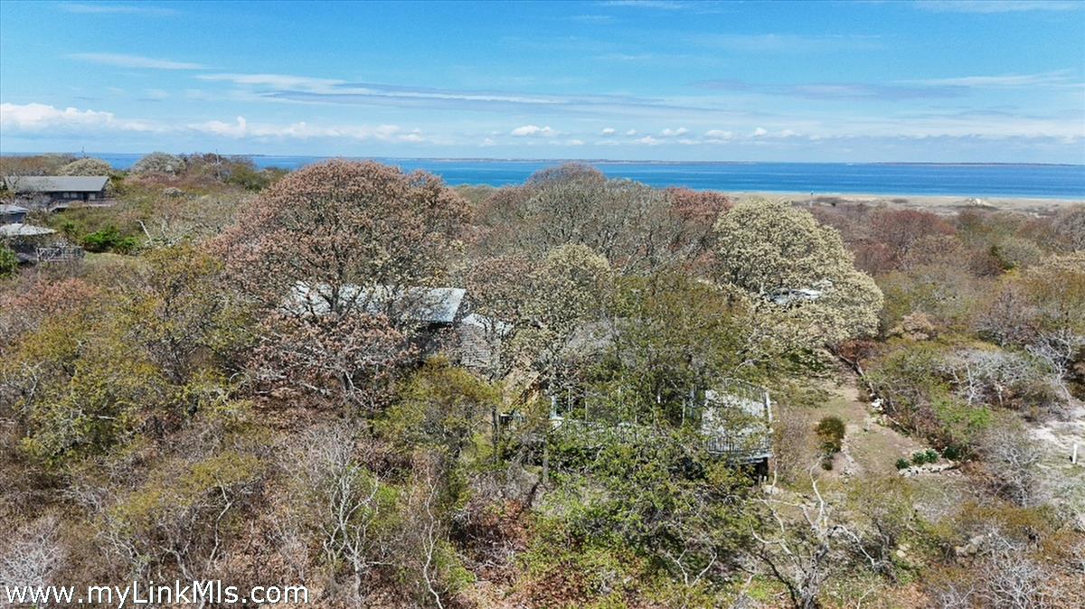 393 Lighthouse Road Aquinnah, MA 02535 - Photo 28 of 34