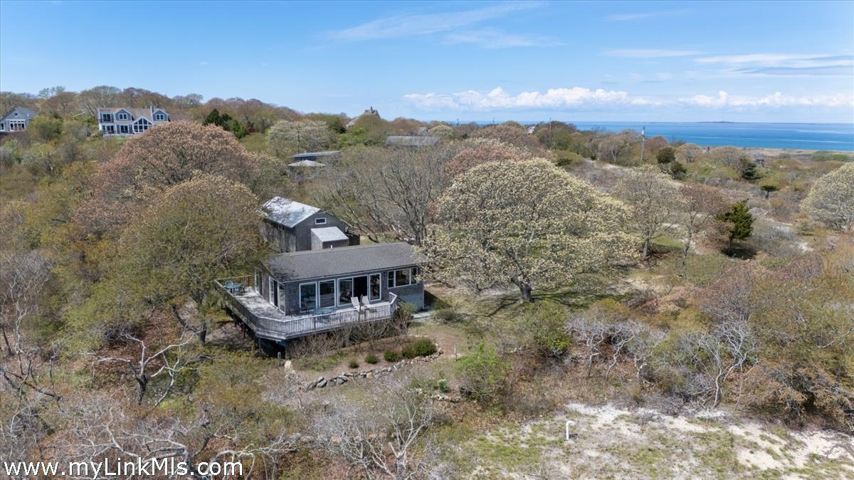 393 Lighthouse Road Aquinnah, MA 02535 - Photo 32 of 34