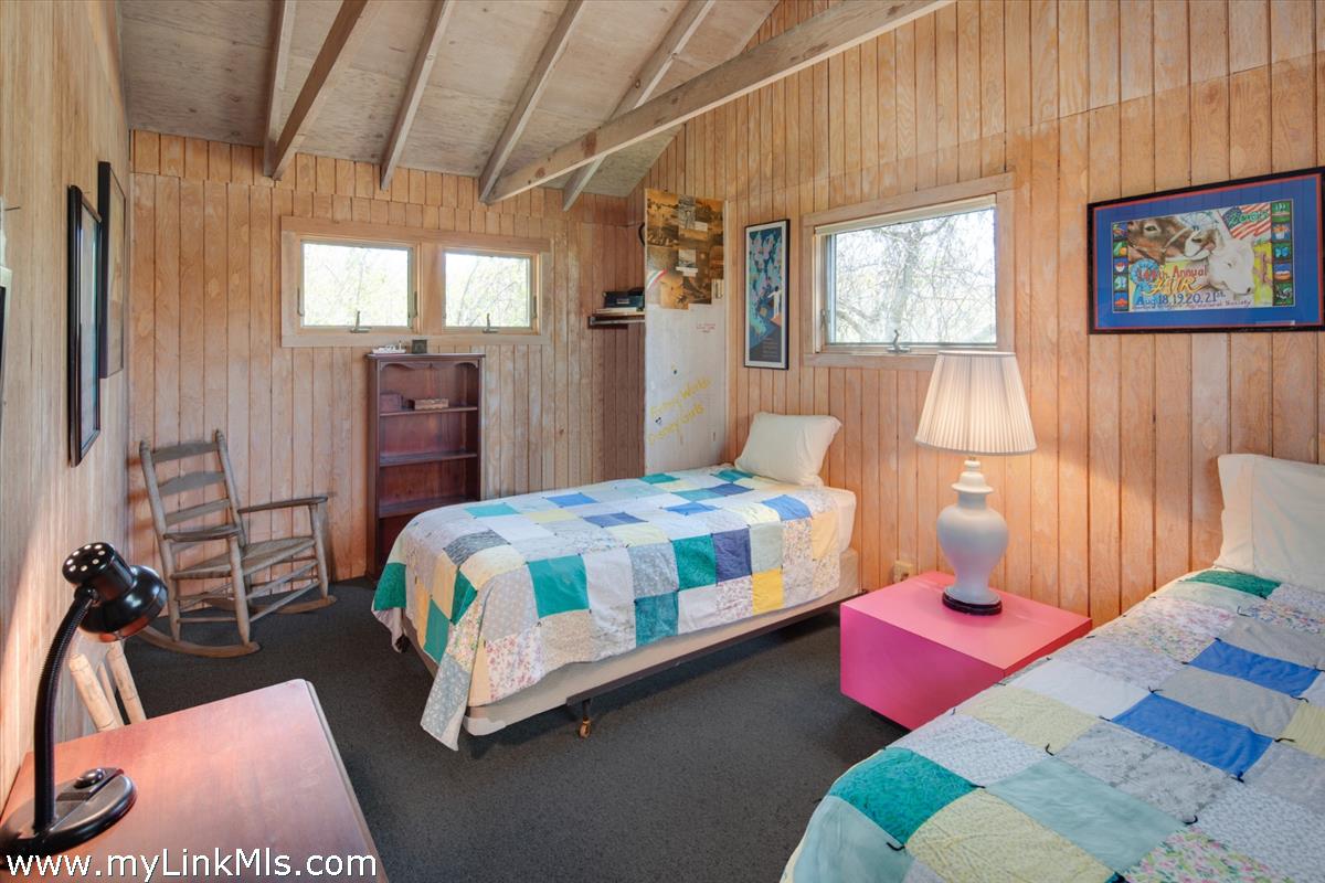 393 Lighthouse Road Aquinnah, MA 02535 - Photo 7 of 34