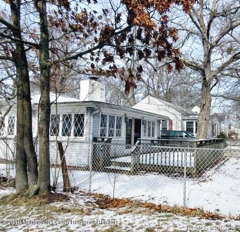 18 George Road Toms River, NJ 08753 - Photo 2 of 20 2
