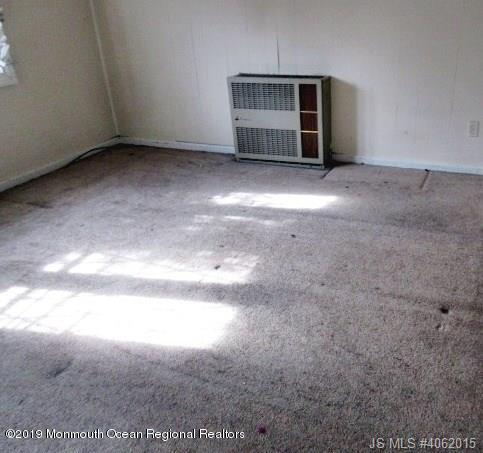 18 George Road Toms River, NJ 08753 - Photo 10 of 20 10