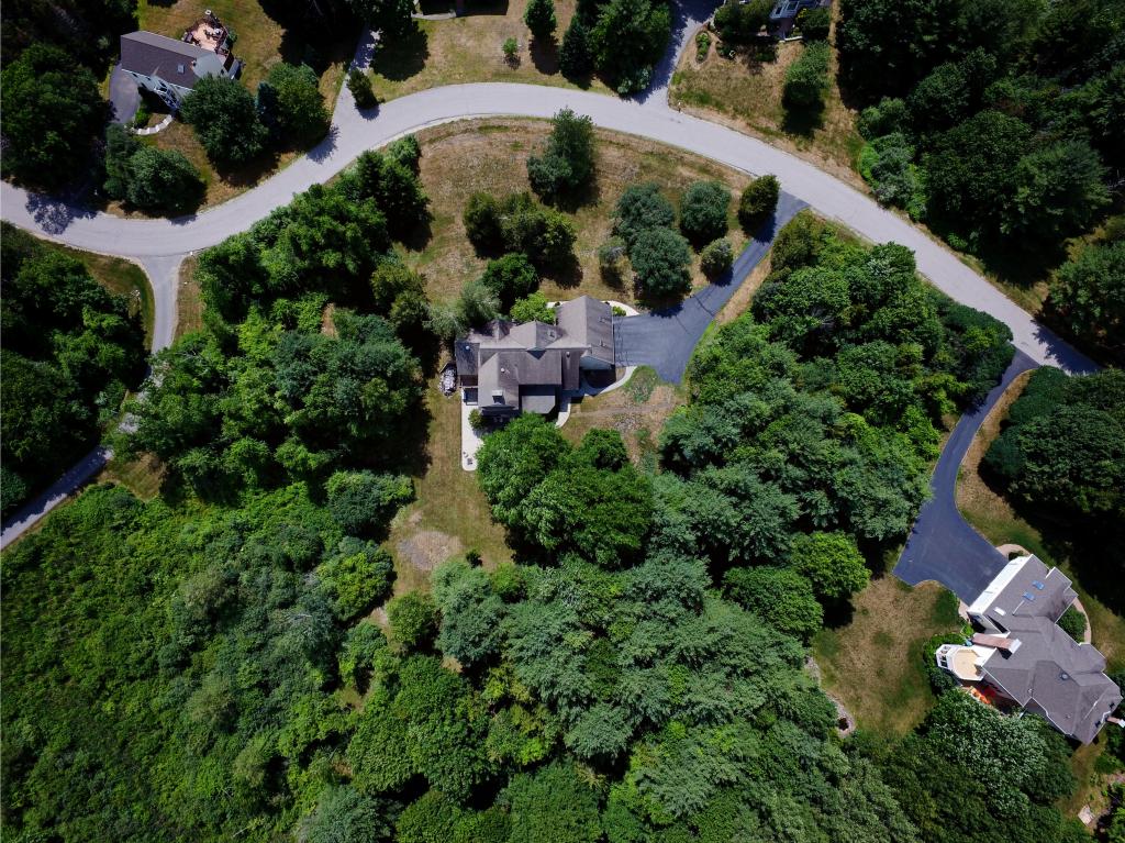 3 Deer Run Road North Hampton, NH 03862 - Photo 2 of 36
