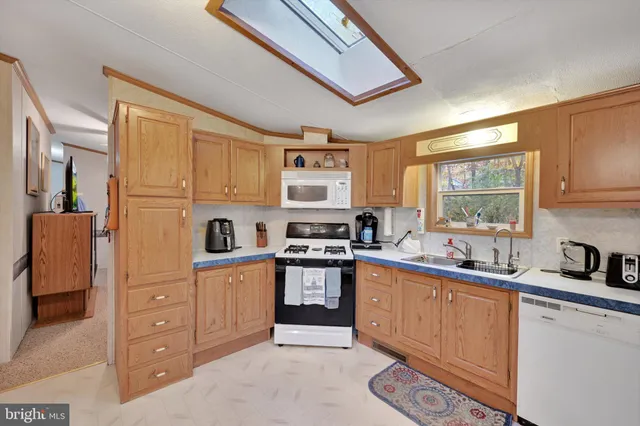 $325,000 | 1104 Bedford Avenue, Reading, PA 19607