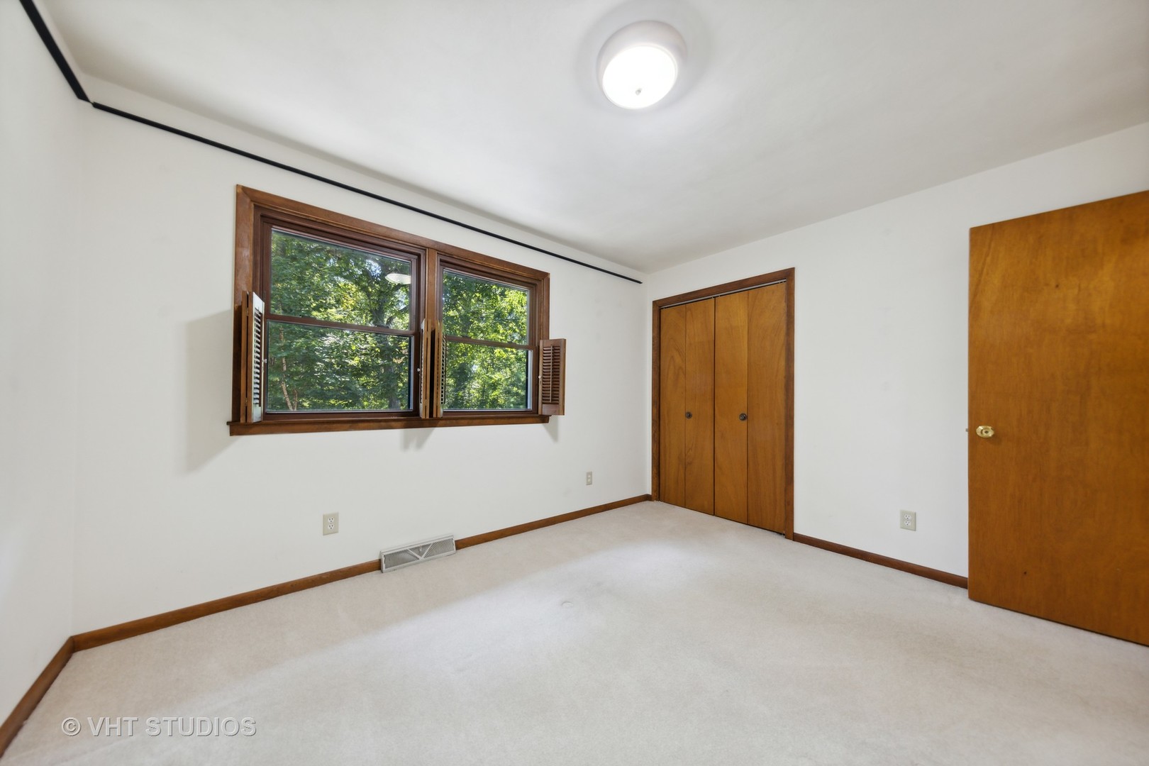 6N349 Old Homestead Road St. Charles, IL 60175 - Photo 17 of 26