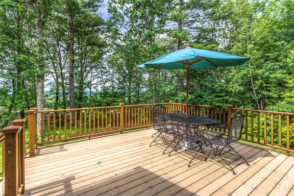 37 Chicory Road Westford, MA 01886 - Photo 20 of 23 Gallery Image 20