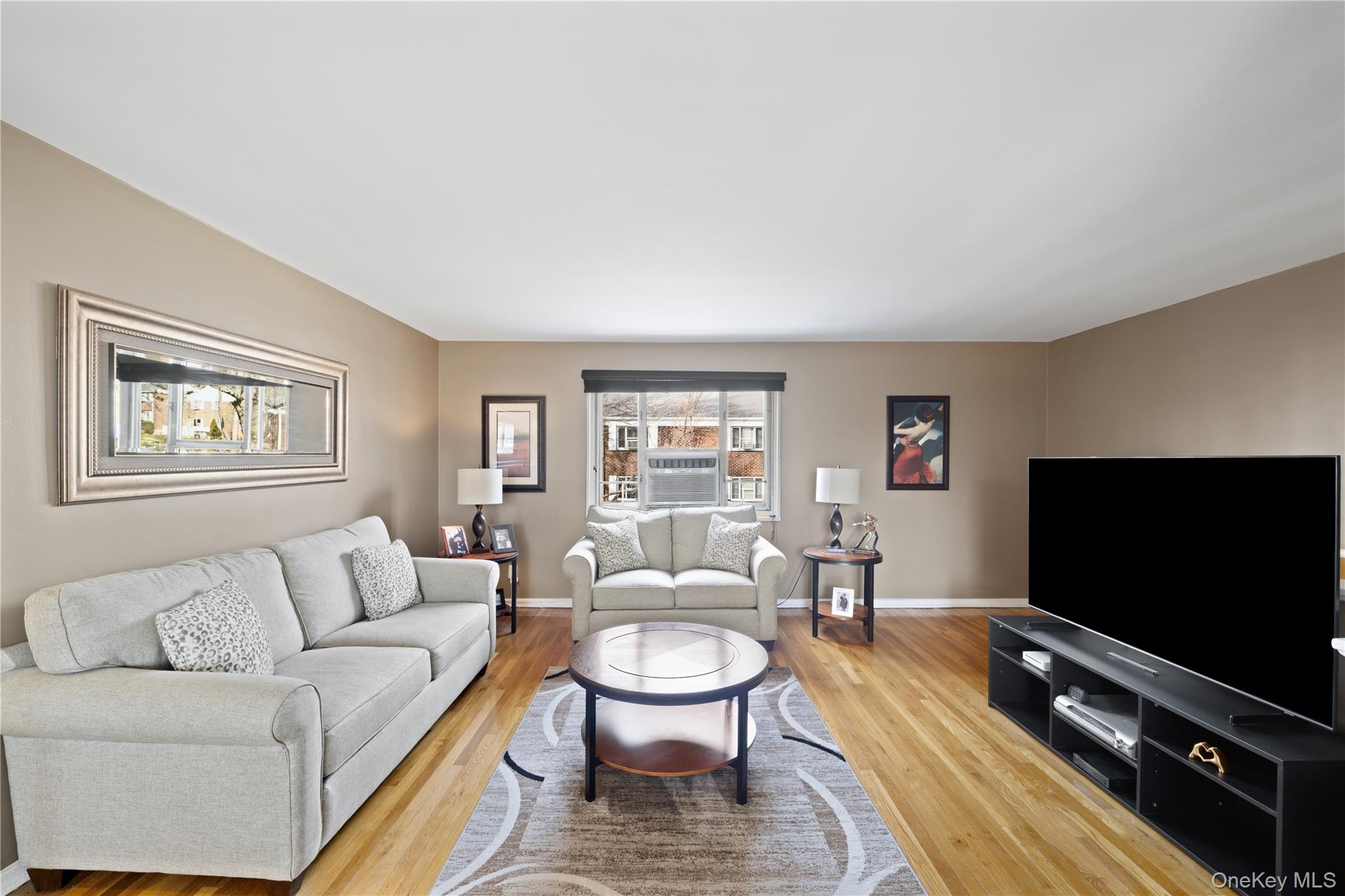 226-10 Manor Road, Unit UPPR Queens, NY 11427 - Photo 5 of 21