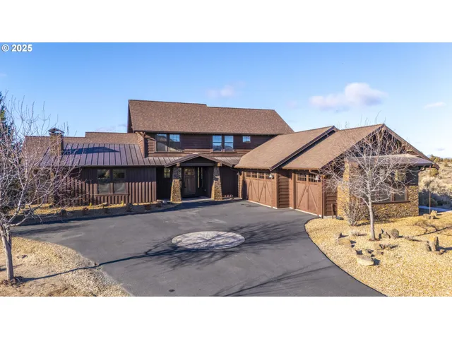 a black and white photo of a house