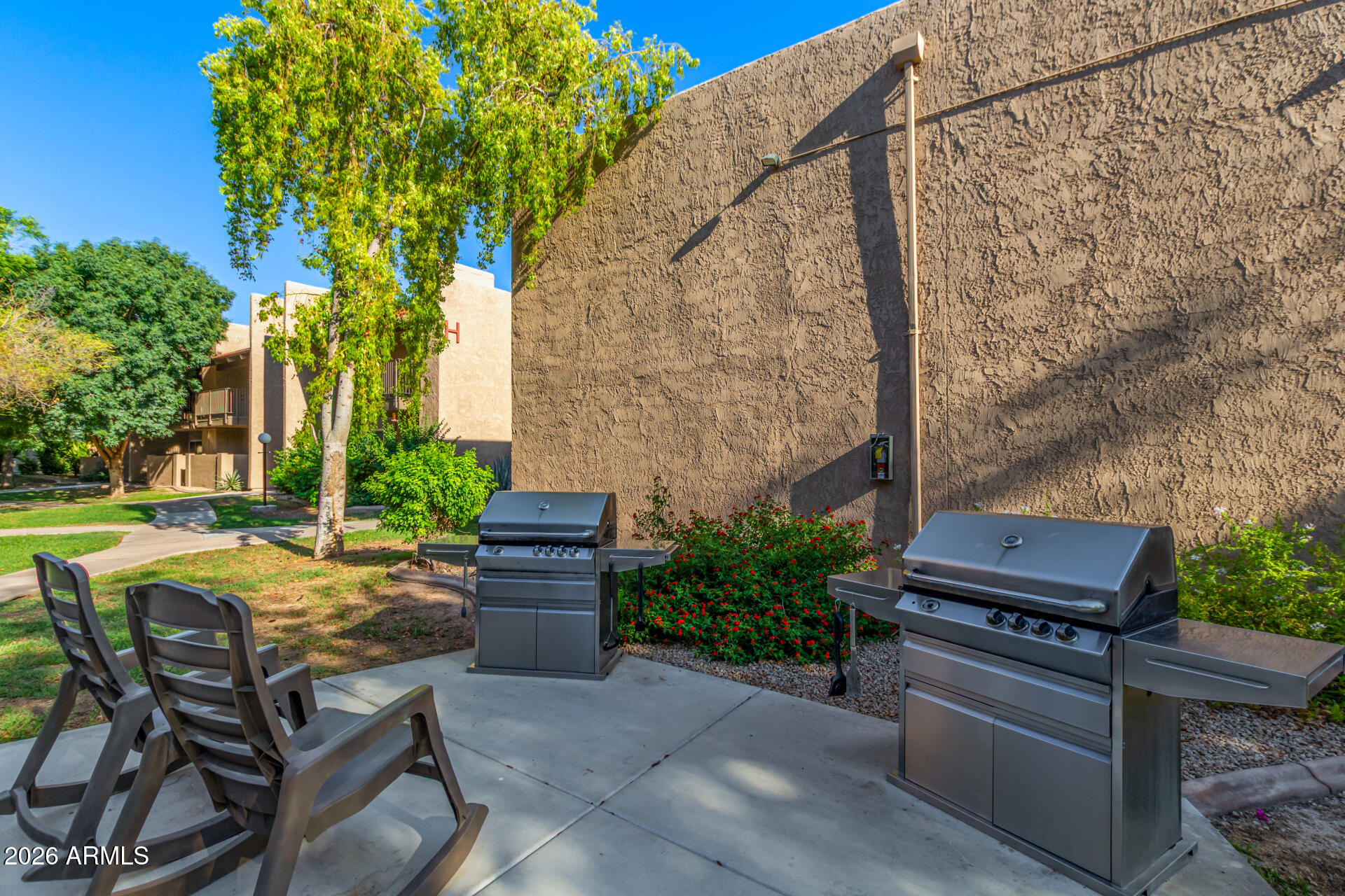 5525 East Thomas Road, Unit M16 Phoenix, AZ 85018 - Photo 23 of 36