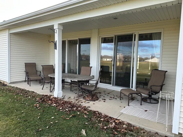 $485,000 | 12910 Crestview Drive, Huntley, IL 60142