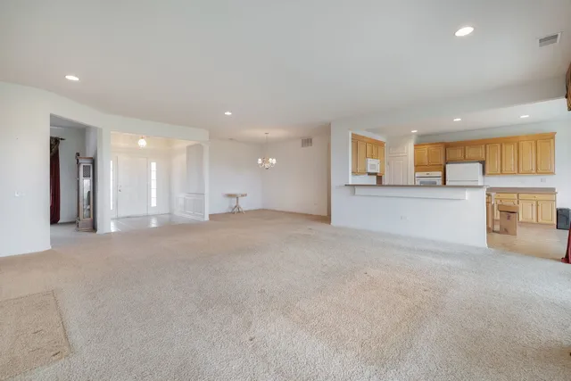 $485,000 | 12910 Crestview Drive, Huntley, IL 60142