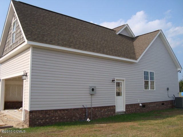 210 Echo Ridge Road Swansboro, NC 28584 - Photo 9 of 13 Side View