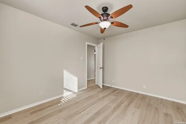 $2,050 | 8810 Double Oak, San Antonio, TX 78254