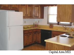 2636 Sarona Road Springfield, IL 62704 - Photo 3 of 9