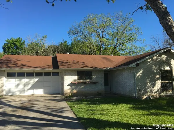 $1,495 | 501 Marilyn Drive, Schertz, TX 78154