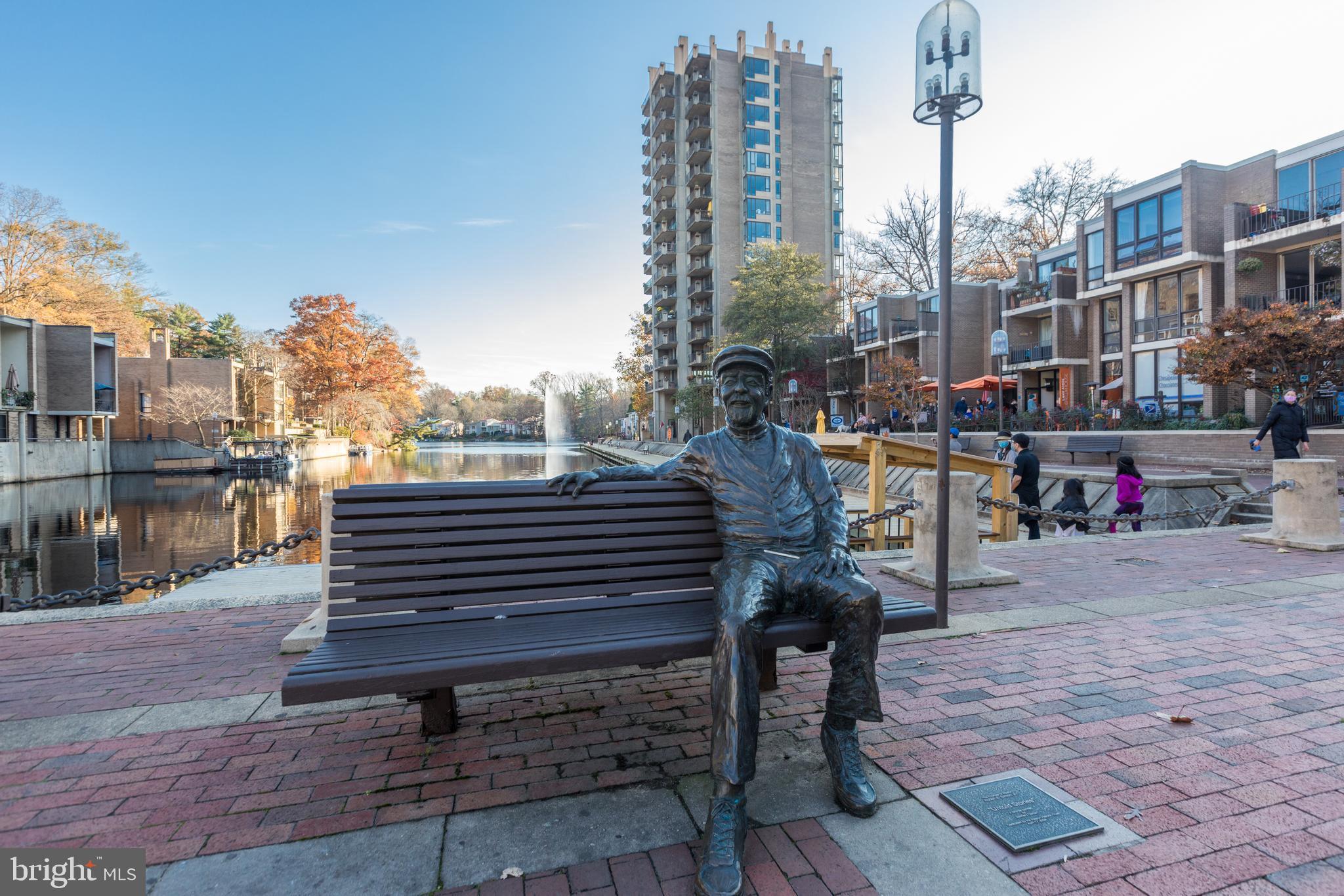 1775 Wainwright Drive Reston, VA 20190 - Photo 34 of 44 Robert E Simon welcomes you to RESton !