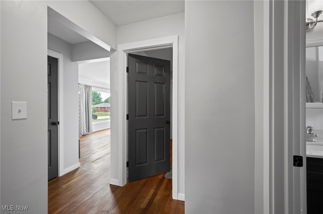 1843 Rush Road Wickliffe, OH 44092 - Photo 24 of 39 Gallery Image 24