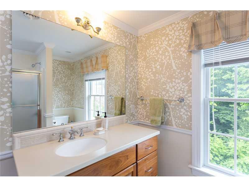 7 True Spring Drive, Unit 7 Cumberland Foreside, ME 04110 - Photo 15 of 19 Bathroom.