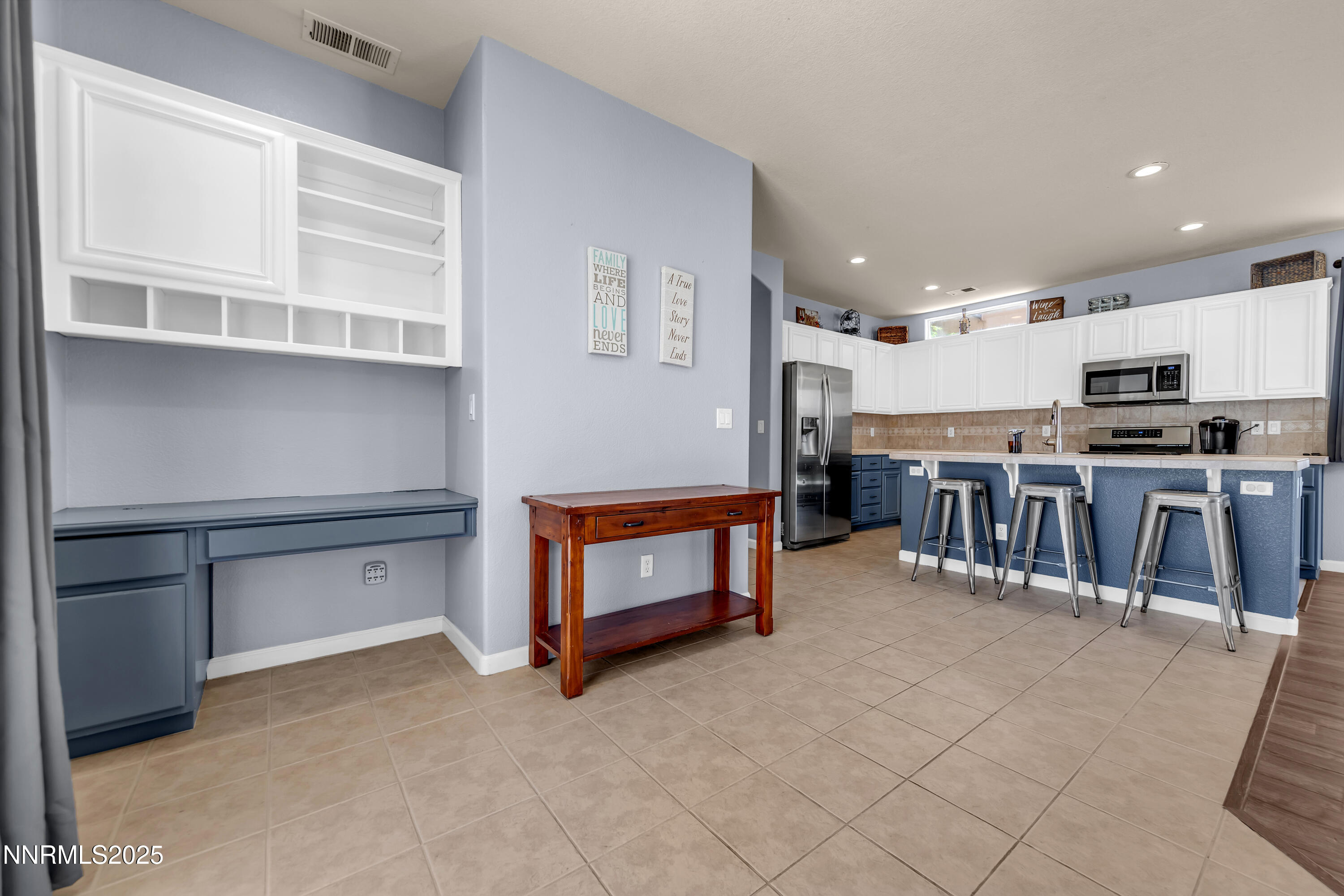 10509 Yuba Court Reno, NV 89521 - Photo 15 of 52 Yuba10509-021