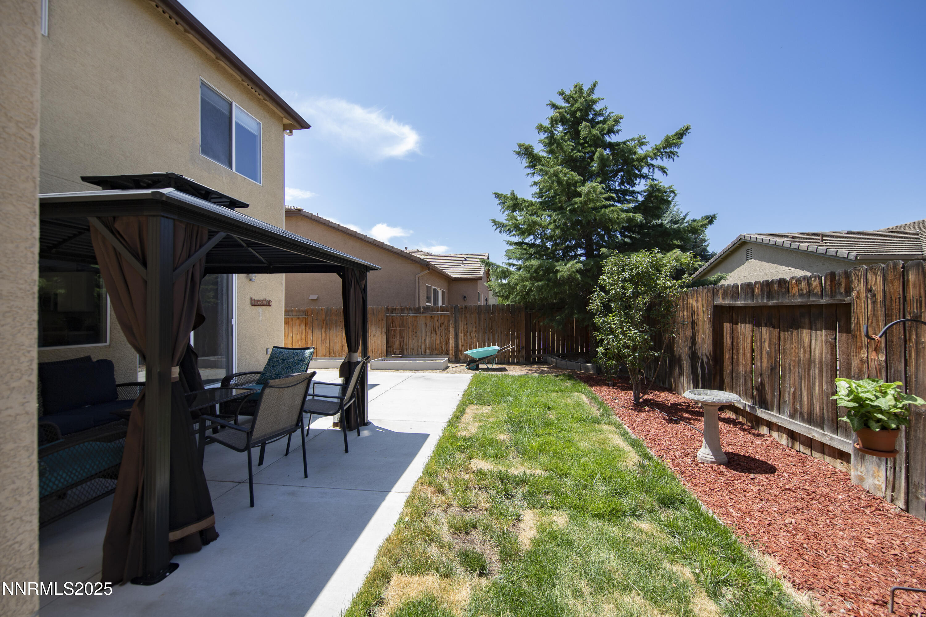 10509 Yuba Court Reno, NV 89521 - Photo 20 of 52 Yuba10509-058