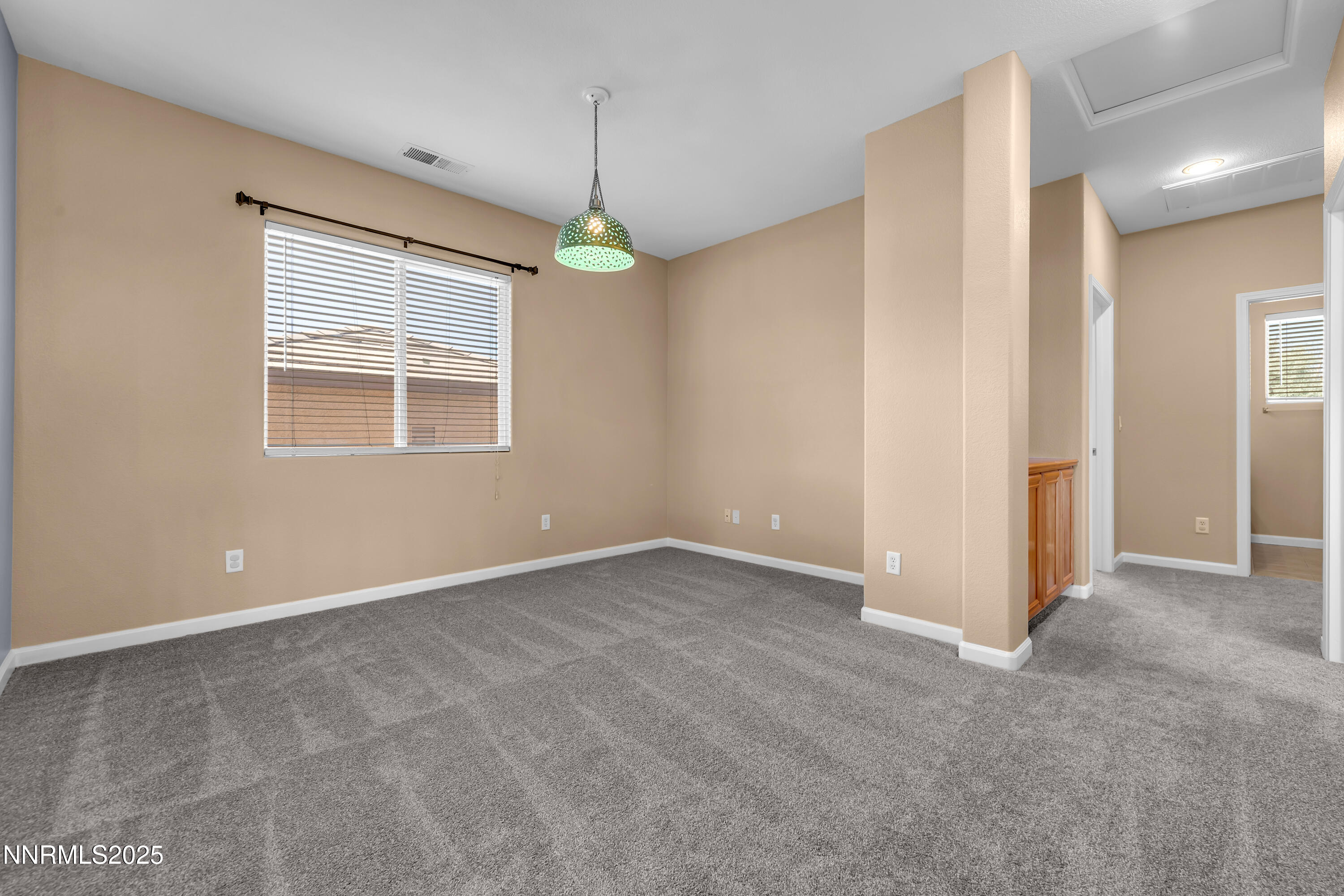 10509 Yuba Court Reno, NV 89521 - Photo 31 of 52 Yuba10509-038