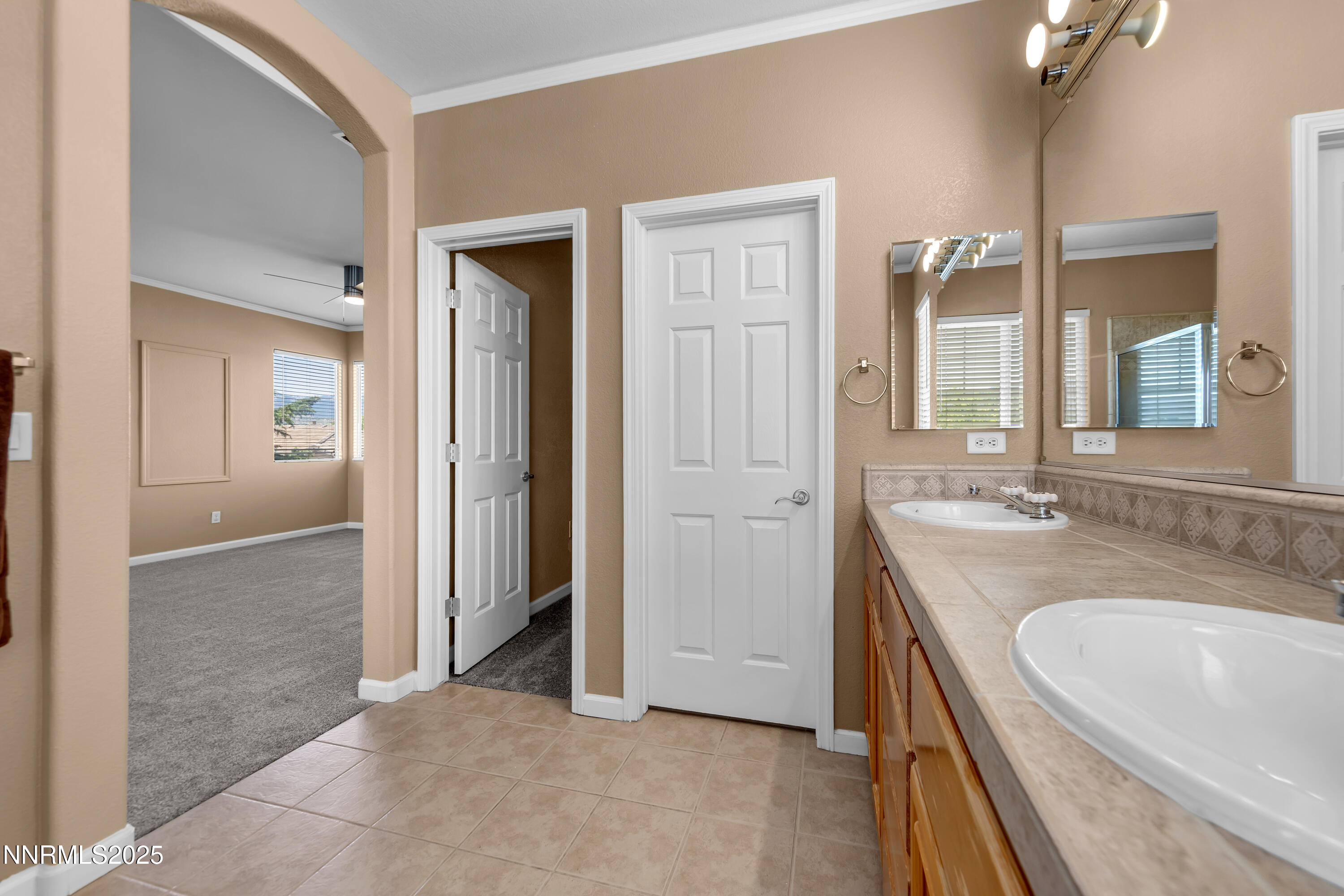 10509 Yuba Court Reno, NV 89521 - Photo 39 of 52 Yuba10509-030
