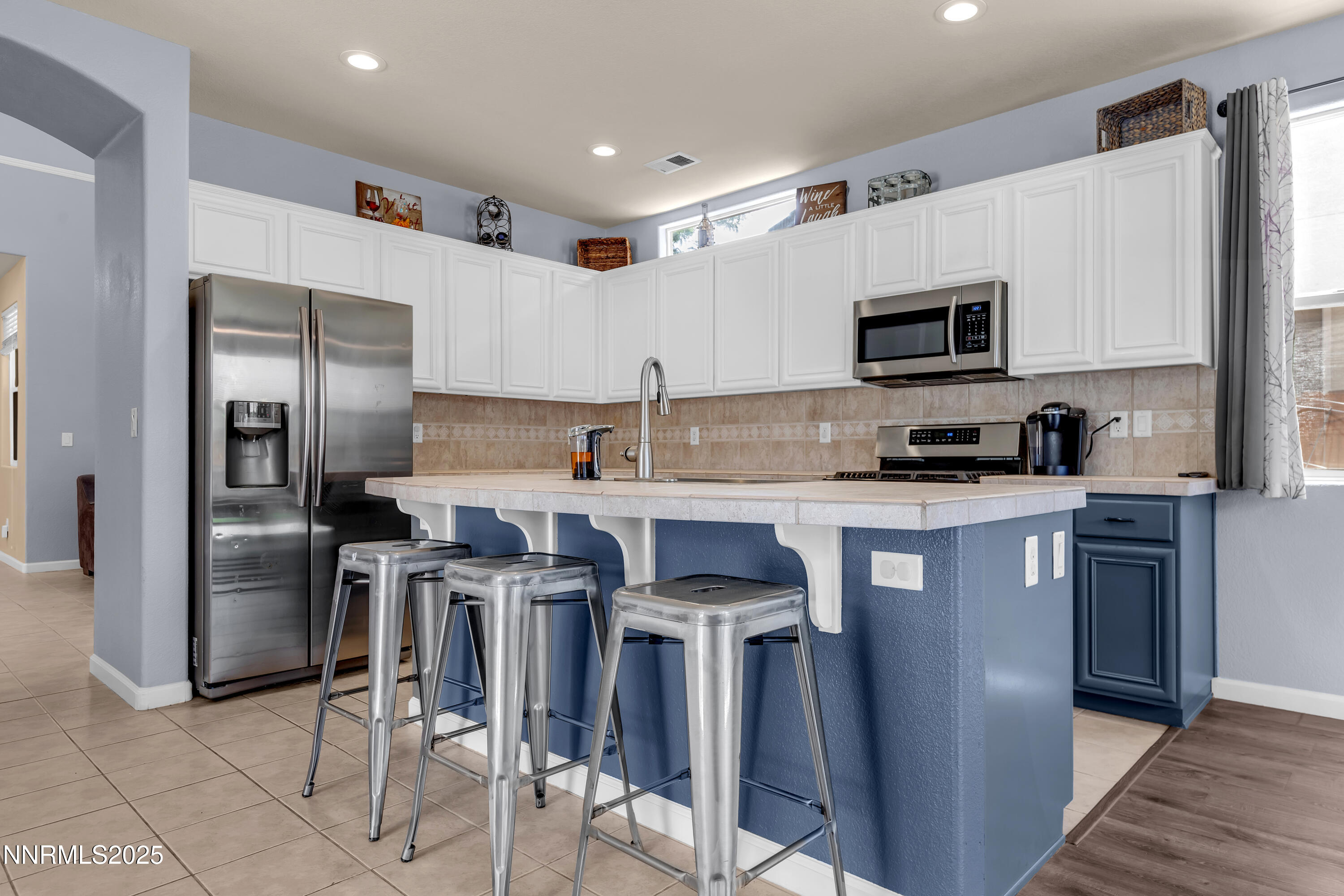 10509 Yuba Court Reno, NV 89521 - Photo 6 of 52 Yuba10509-012