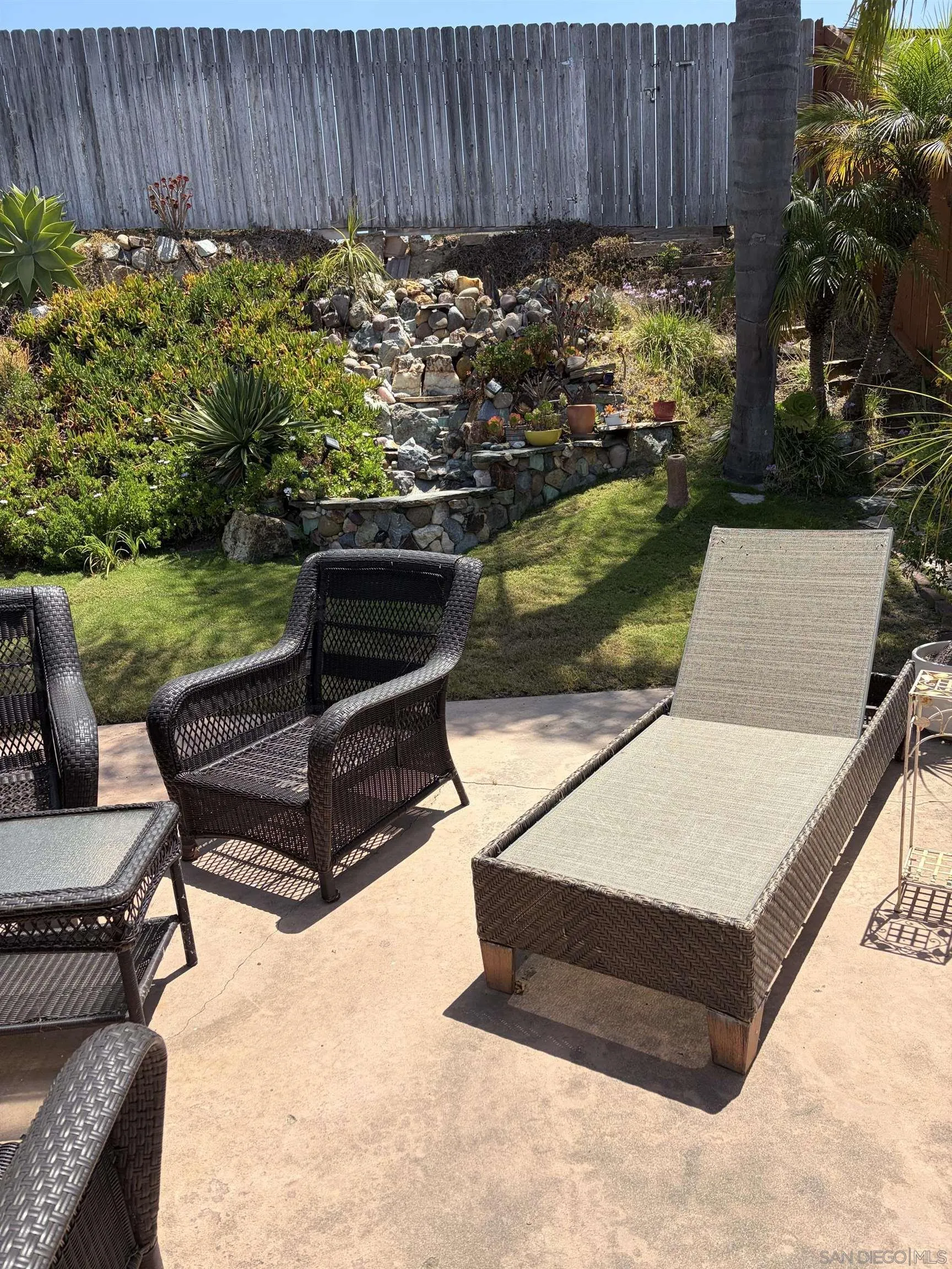 241 Rodney Avenue Encinitas, CA 92024 - Photo 17 of 18