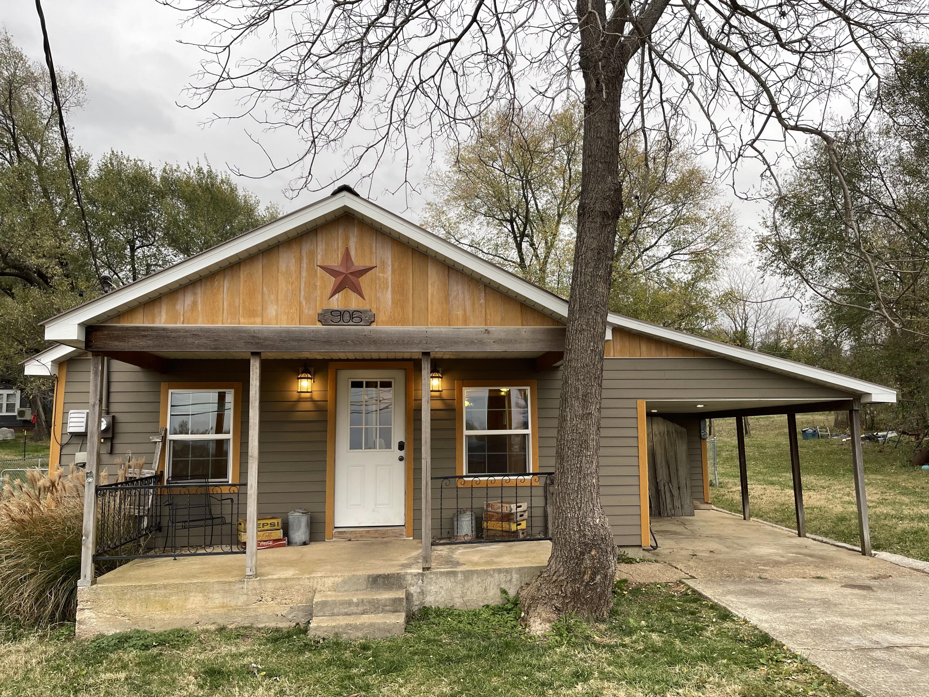 906 North Mansfield Road Ava, MO 65608 - Photo 1 of 1 989A9563-7150-4749-9C85-B6EABFF7D14D