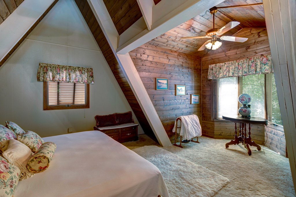 263 Wells Road Brasstown, NC 28902 - Photo 26 of 34 Gallery Image 26