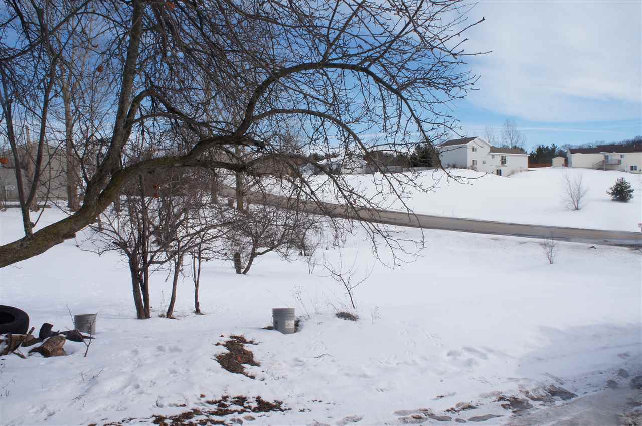 4334 Vance Road Traverse City, MI 49685 - Photo 23 of 25 1846113-22.JPG