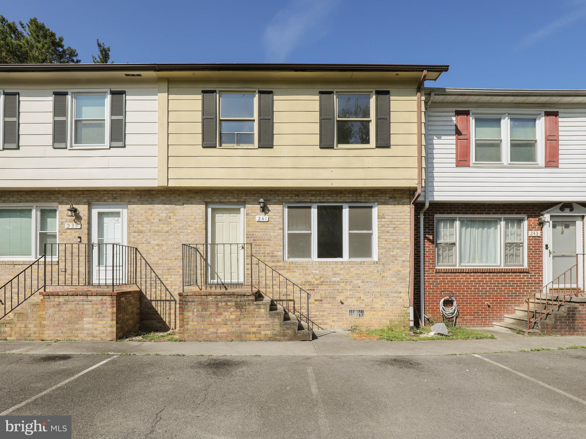 241 Brunswick Rd