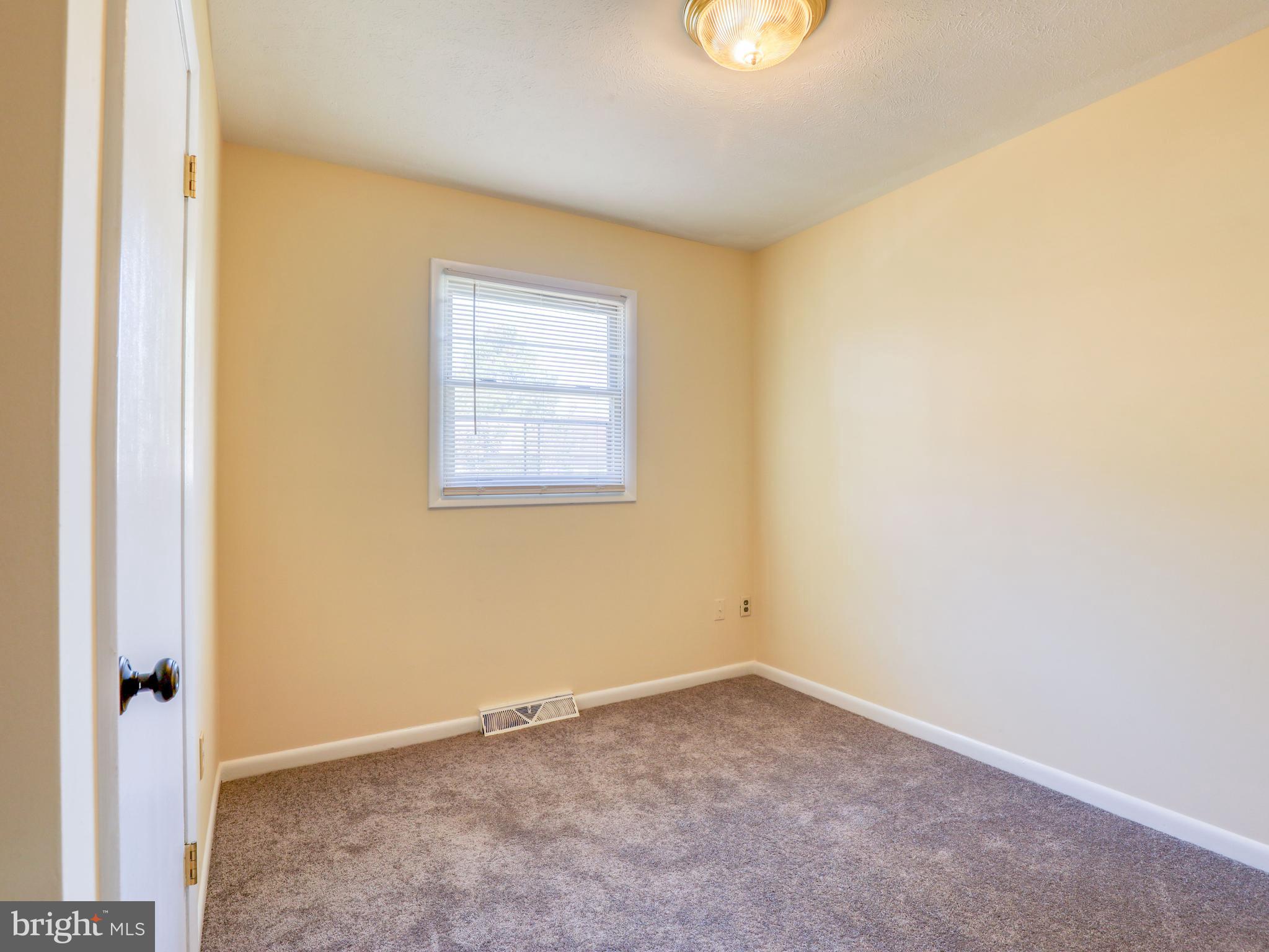 241 Brunswick Road Stephens City, VA 22655 - Photo 17 of 22 Bedroom 3
