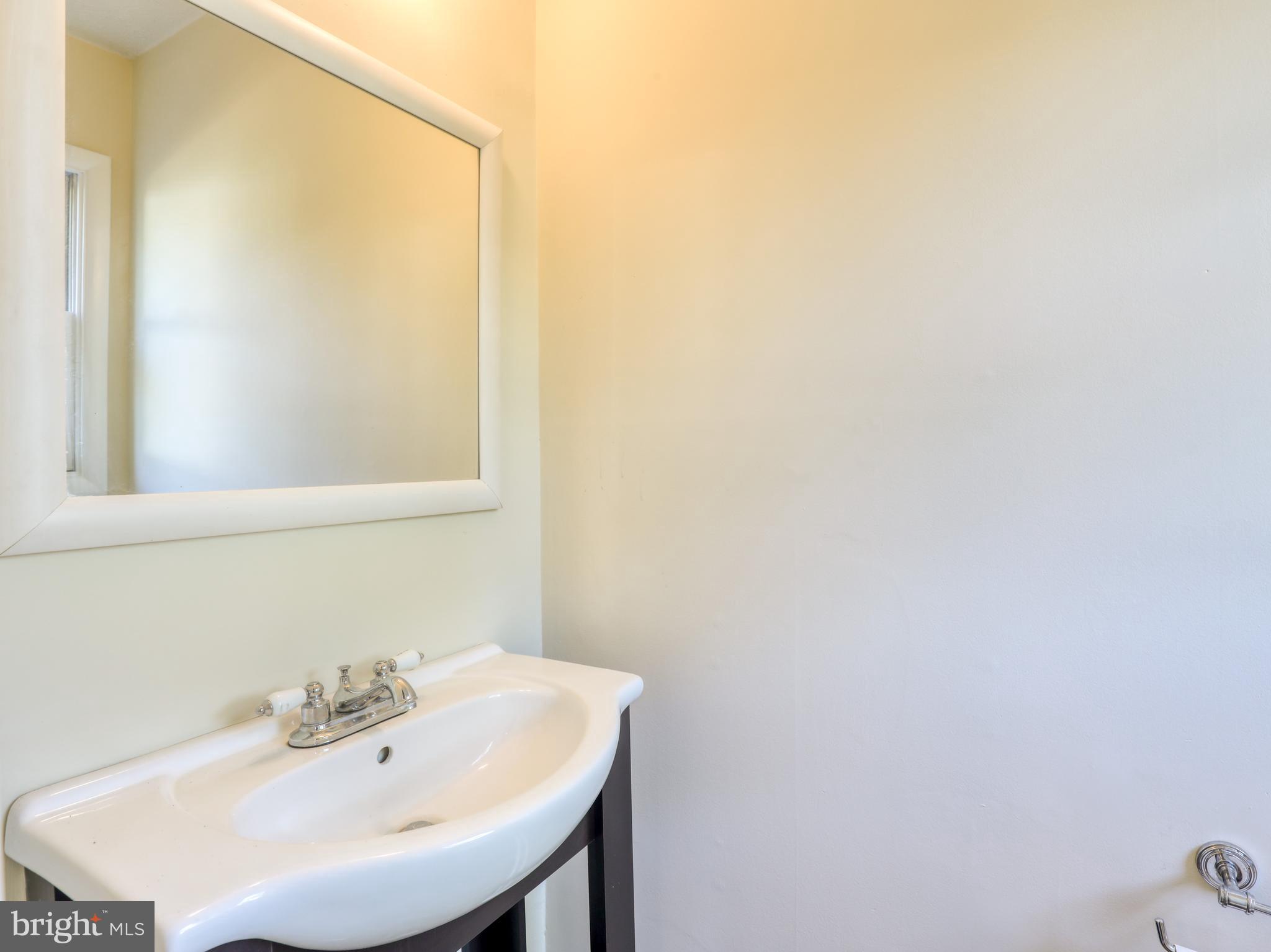 241 Brunswick Road Stephens City, VA 22655 - Photo 10 of 22 Half Bath