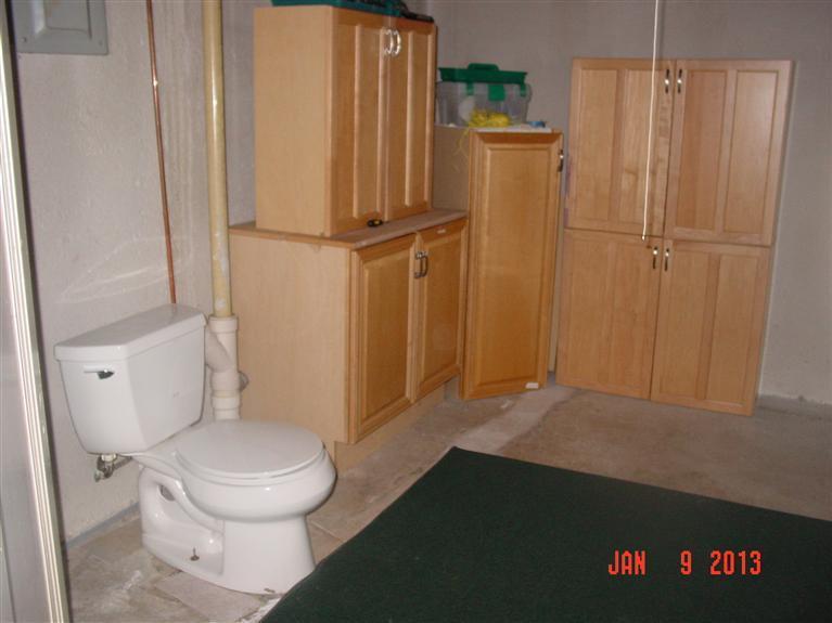 3824 Golfside Road Ypsilanti, MI 48197 - Photo 17 of 21 Toilet in basement