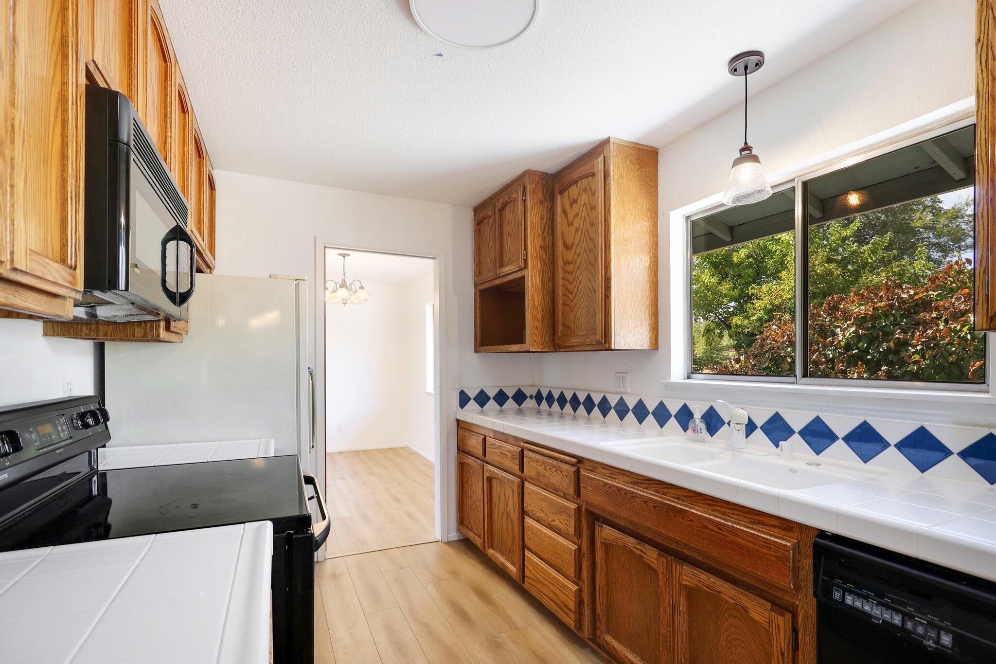 21730 Old Alturas Road Redding, CA 96003 - Photo 20 of 40 6-web-or-mls-8Q0A2675