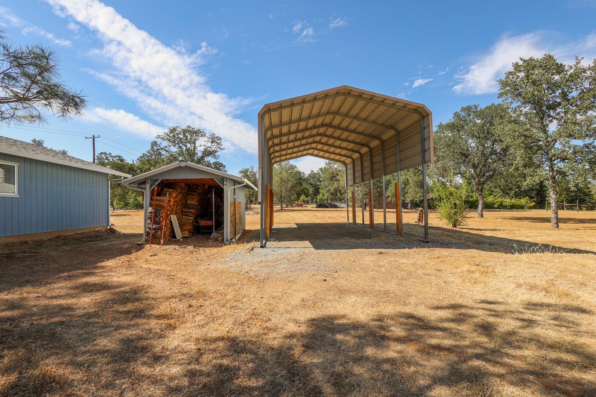 21730 Old Alturas Road Redding, CA 96003 - Photo 5 of 40 32-web-or-mls-8Q0A2889