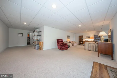 $920,000 | 12 Shady Brook Lane, Malvern, PA 19355