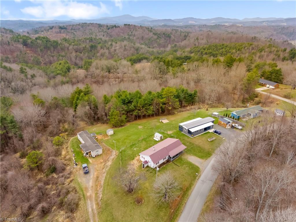 701 Lincoln Road Galax, VA 24333 - Photo 2 of 35