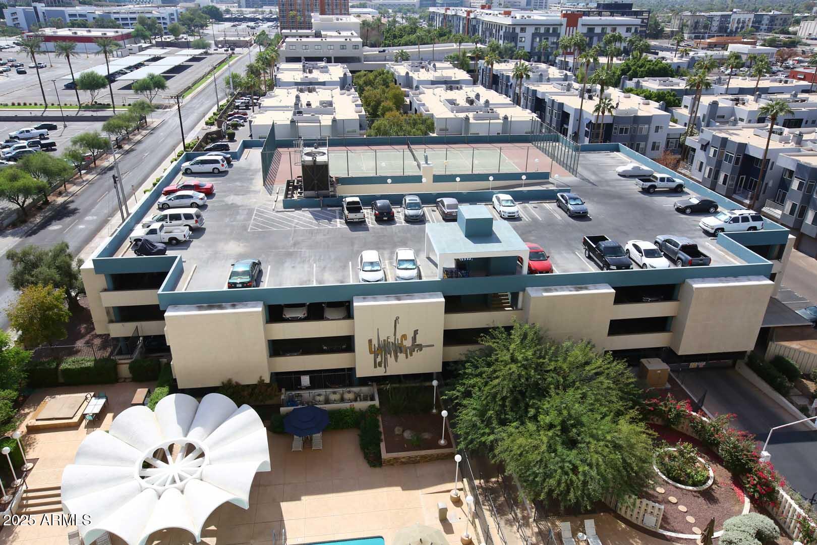 207 West Clarendon Avenue, Unit 2A Phoenix, AZ 85013 - Photo 35 of 36 Parking Garage-Tennis Court