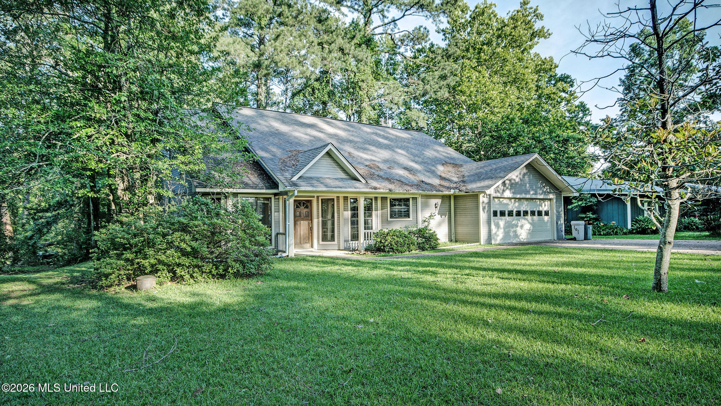 333 Lake Harbor Road Brandon, MS 39047 - Photo 2 of 37 IMGP9039_40_41