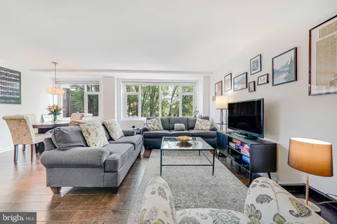 $399,000 | 1545 18th Street Northwest, Unit 411, Washington, DC 20036