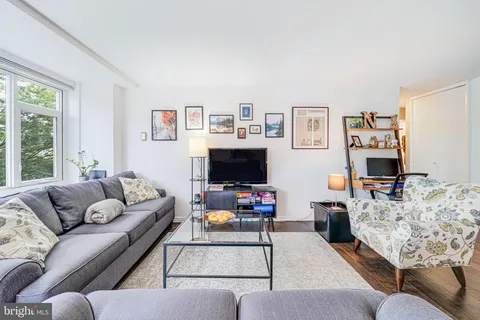 $399,000 | 1545 18th Street Northwest, Unit 411, Washington, DC 20036