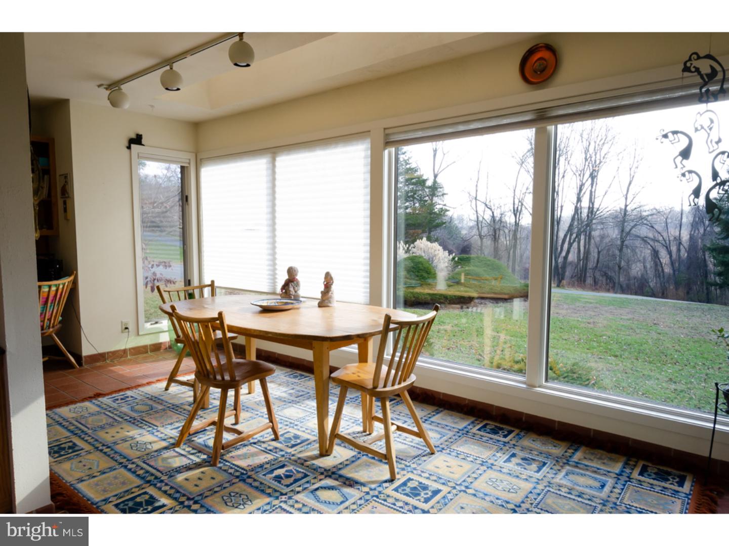 926 Creek Road Kennett Square, PA 19348 - Photo 10 of 25 Breakfast Room