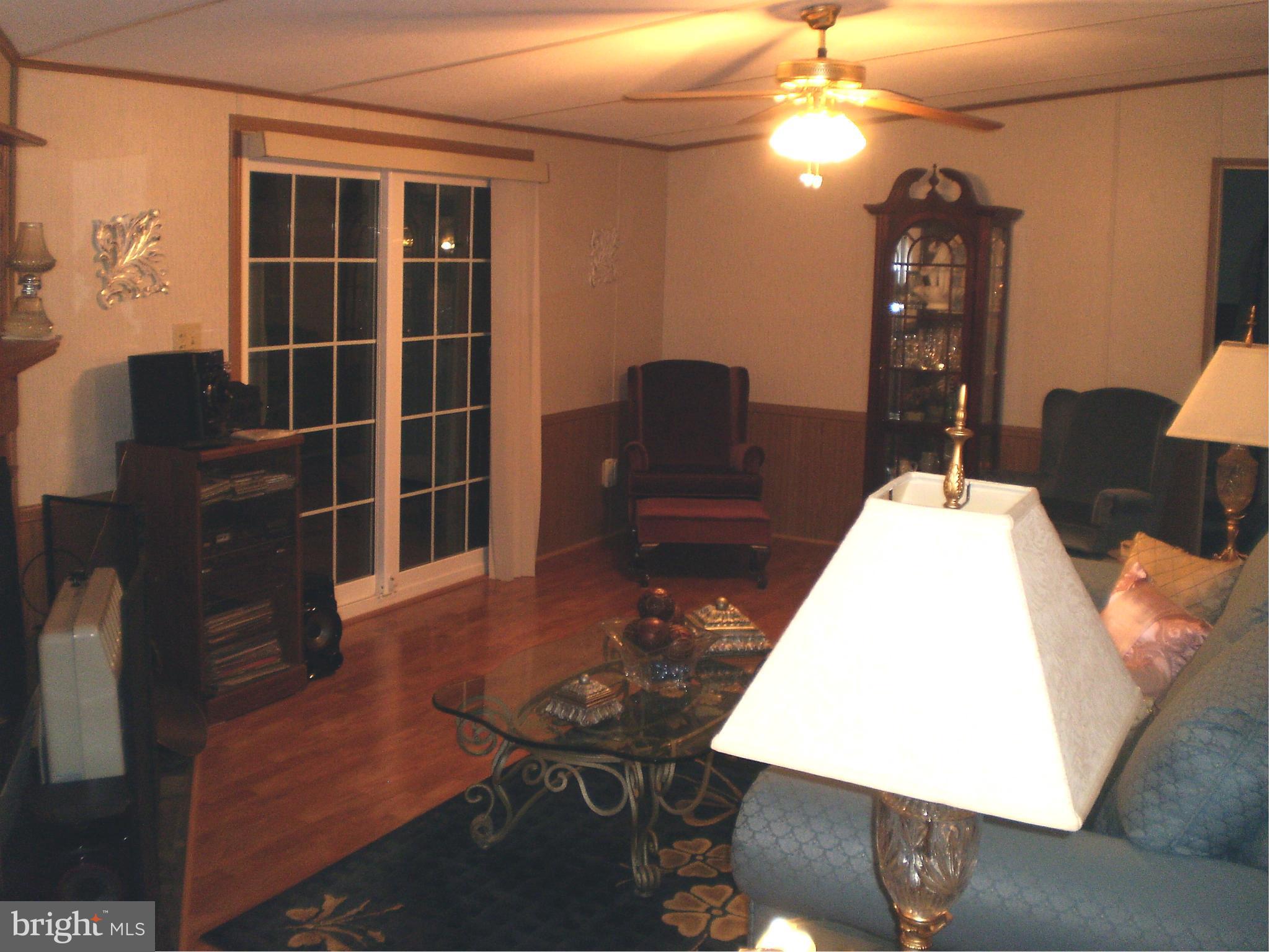 32329 Singleton Road Locust Grove, VA 22508 - Photo 12 of 22 Family Room