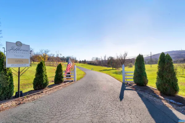 $321,340 | 128 Saxon Street, Unit 72, Charlottesville, VA 22902